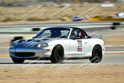 media/Dec-13-2025-Extreme Speed (Sat) [[d129ecb0b9]]/Beginner/Session 2 (Turn 4)/